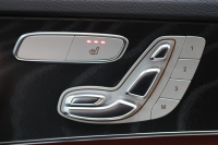 メルセデスベンツ Cクラス C200ｽﾃｰｼｮﾝﾜｺﾞﾝ AVG AMGﾗｲﾝ ﾚｻﾞｰｴｸｽｸﾙｰｼﾌﾞ&ﾚｰﾀﾞｰｾｰﾌﾃｨPKG　BSG搭載 後期 ｷｰﾚｽｺﾞｰ 赤本革 ﾊﾟﾉﾗﾏSR ﾍｯﾄﾞｱｯﾌﾟD HDDﾅﾋﾞTV ｽﾏﾎ連携 ﾌﾞﾙﾒｽﾀｰ ﾊﾞｯｸｶﾒﾗ PTS LEDﾗｲﾄ 自動Rｹﾞｰﾄ ﾊﾝｽﾞﾌﾘｰA AMGｴｱﾛ&18AW ｴｱｻｽ 9AT　2年保証