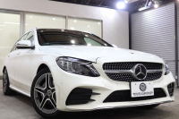 メルセデスベンツ Cクラス C200ｽﾃｰｼｮﾝﾜｺﾞﾝ AVG AMGﾗｲﾝ ﾚｻﾞｰｴｸｽｸﾙｰｼﾌﾞ&ﾚｰﾀﾞｰｾｰﾌﾃｨPKG　BSG搭載 後期 ｷｰﾚｽｺﾞｰ 赤本革 ﾊﾟﾉﾗﾏSR ﾍｯﾄﾞｱｯﾌﾟD HDDﾅﾋﾞTV ｽﾏﾎ連携 ﾌﾞﾙﾒｽﾀｰ ﾊﾞｯｸｶﾒﾗ PTS LEDﾗｲﾄ 自動Rｹﾞｰﾄ ﾊﾝｽﾞﾌﾘｰA AMGｴｱﾛ&18AW ｴｱｻｽ 9AT　2年保証