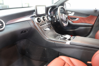 メルセデスベンツ Cクラス C200 AVG AMGﾗｲﾝ ﾚｻﾞｰｴｸｽｸﾙｰｼﾌﾞ&ﾚｰﾀﾞｰｾｰﾌﾃｨPKG　1ｵｰﾅｰ ｷｰﾚｽｺﾞｰ 赤本革 ﾍｯﾄﾞｱｯﾌﾟD HDDﾅﾋﾞTV BT音楽 ﾊﾞｯｸｶﾒﾗ PTS LEDﾗｲﾄ 自動Rｹﾞｰﾄ ﾊﾝｽﾞﾌﾘｰA AMGｴｱﾛ&18AW ｴｱｻｽ 7AT　2年保証