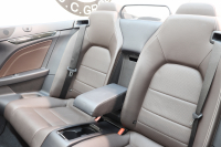 メルセデスベンツ Eクラス E250ｶﾌﾞﾘｵﾚ AMGｽﾎﾟｰﾂ&ﾚｰﾀﾞｰｾｰﾌﾃｨPKG　後期 1ｵｰﾅｰ ｷｰﾚｽｺﾞｰ 茶本革 ｴｱｽｶｰﾌ HDDﾅﾋﾞTV BT音楽 360ｶﾒﾗ PTS LEDﾗｲﾄ AMGｴｱﾛ&18AW 黒幌　2年保証