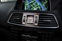 メルセデスベンツ Eクラス E250ｶﾌﾞﾘｵﾚ AMGｽﾎﾟｰﾂ&ﾚｰﾀﾞｰｾｰﾌﾃｨPKG　後期 1ｵｰﾅｰ ｷｰﾚｽｺﾞｰ 茶本革 ｴｱｽｶｰﾌ HDDﾅﾋﾞTV BT音楽 360ｶﾒﾗ PTS LEDﾗｲﾄ AMGｴｱﾛ&18AW 黒幌　2年保証