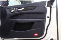 メルセデスベンツ CLS CLS220d AMGﾗｲﾝ ﾚｰﾀﾞｰｾｰﾌﾃｨPKG　後期 ｷｰﾚｽｺﾞｰ 黒本革 ｻﾝﾙｰﾌ HDDﾅﾋﾞTV&ｷｬﾝｾﾗｰ ｽﾏﾎ連携 360ｶﾒﾗ PTS LEDﾗｲﾄ AMGｴｱﾛ&19AW ｴｱｻｽ 7AT　2年保証