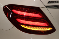 AMG Eクラス E43 4MATIC ｴｸｽｸﾙｰｼﾌﾞ&ﾚｰﾀﾞｰｾｰﾌﾃｨPKG　1ｵｰﾅｰ ｷｰﾚｽｺﾞｰ 白本革 ﾍﾞﾝﾁﾚｰﾀｰ ﾊﾟﾉﾗﾏSR ﾍｯﾄﾞｱｯﾌﾟD HDDﾅﾋﾞTV ｽﾏﾎ連携 ﾌﾞﾙﾒｽﾀｰ 360ｶﾒﾗ PTS LEDﾗｲﾄ 自動ﾄﾗﾝｸ ﾊﾝｽﾞﾌﾘｰA AMG専用装備&ﾁｭｰﾆﾝｸﾞ 9AT　2年保証