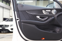 メルセデスベンツ Cクラス C200ｽﾃｰｼｮﾝﾜｺﾞﾝ AVG AMGﾗｲﾝ ﾚｻﾞｰｴｸｽｸﾙｰｼﾌﾞ&ﾚｰﾀﾞｰｾｰﾌﾃｨPKG　BSG搭載 後期 ｷｰﾚｽｺﾞｰ 黒本革 ﾊﾟﾉﾗﾏSR ﾍｯﾄﾞｱｯﾌﾟD HDDﾅﾋﾞTV ｽﾏﾎ連携 ﾌﾞﾙﾒｽﾀｰ ﾊﾞｯｸｶﾒﾗ PTS LEDﾗｲﾄ 自動Rｹﾞｰﾄ ﾊﾝｽﾞﾌﾘｰA AMGｴｱﾛ&18AW ｴｱｻｽ 9AT　2年保証