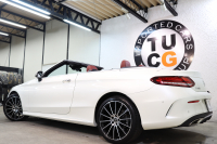 メルセデスベンツ Cクラス C180ｶﾌﾞﾘｵﾚ ｽﾎﾟｰﾂ ﾚｻﾞｰｴｸｽｸﾙｰｼﾌﾞ&ﾚｰﾀﾞｰｾｰﾌﾃｨPKG　後期 1ｵｰﾅｰ MEｺﾈｸﾄ ｷｰﾚｽｺﾞｰ 赤本革 ﾍｯﾄﾞｱｯﾌﾟD HDDﾅﾋﾞTV ｽﾏﾎ連携 ﾊﾞｯｸｶﾒﾗ PTS LEDﾗｲﾄ AMGｴｱﾛ&19AW ｴｱｻｽ 黒幌 9AT　2年保証