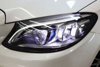 メルセデスベンツ Cクラス C180ｶﾌﾞﾘｵﾚ ｽﾎﾟｰﾂ ﾚｻﾞｰｴｸｽｸﾙｰｼﾌﾞ&ﾚｰﾀﾞｰｾｰﾌﾃｨPKG　後期 1ｵｰﾅｰ MEｺﾈｸﾄ ｷｰﾚｽｺﾞｰ 赤本革 ﾍｯﾄﾞｱｯﾌﾟD HDDﾅﾋﾞTV ｽﾏﾎ連携 ﾊﾞｯｸｶﾒﾗ PTS LEDﾗｲﾄ AMGｴｱﾛ&19AW ｴｱｻｽ 黒幌 9AT　2年保証