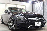 AMG Cクラス C63 ｴｸｽｸﾙｰｼﾌﾞ&ﾚｰﾀﾞｰｾｰﾌﾃｨPKG　1ｵｰﾅｰ ｷｰﾚｽｺﾞｰ 黒/赤本革 ﾍｯﾄﾞｱｯﾌﾟD HDDﾅﾋﾞTV BT音楽 ﾌﾞﾙﾒｽﾀｰ ﾊﾞｯｸｶﾒﾗ PTS LEDﾗｲﾄ 自動ﾄﾗﾝｸ ﾊﾝｽﾞﾌﾘｰA AMG専用装備&ﾁｭｰﾆﾝｸﾞﾀﾞｲﾅﾐｯｸS 7AT　2年保証
