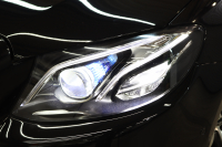 メルセデスベンツ Eクラス E300 AVG ｽﾎﾟｰﾂ ｴｸｽｸﾙｰｼﾌﾞ&ﾚｰﾀﾞｰｾｰﾌﾃｨPKG　中期 NEWｽﾃｱﾘﾝｸﾞ ｷｰﾚｽｺﾞｰ 黒本革 ﾊﾟﾉﾗﾏSR ﾍｯﾄﾞｱｯﾌﾟD HDDﾅﾋﾞTV ｽﾏﾎ連携 ﾌﾞﾙﾒｽﾀｰ 360ｶﾒﾗ PTS LEDﾗｲﾄ 自動ﾄﾗﾝｸ ﾊﾝｽﾞﾌﾘｰA AMGｴｱﾛ&19AW 9AT　2年保証