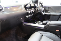 メルセデスベンツ Bクラス B180 AMGﾗｲﾝ AMGﾚｻﾞｰｴｸｽｸﾙｰｼﾌﾞ&ｱﾄﾞﾊﾞﾝｽﾄﾞ&ﾅﾋﾞｹﾞｰｼｮﾝ&ﾚｰﾀﾞｰｾｰﾌﾃｨPKG　ｷｰﾚｽｺﾞｰ 灰/黒本革 ﾊﾟﾉﾗﾏSR ﾍｯﾄﾞｱｯﾌﾟD MBUXﾅﾋﾞTV BT音楽 360ｶﾒﾗ PTS LEDﾗｲﾄ 自動Rｹﾞｰﾄ ﾊﾝｽﾞﾌﾘｰA AMGｴｱﾛ&18AW ﾜｲﾔﾚｽ充電 7AT　2年保証