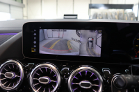 メルセデスベンツ Bクラス B180 AMGﾗｲﾝ AMGﾚｻﾞｰｴｸｽｸﾙｰｼﾌﾞ&ｱﾄﾞﾊﾞﾝｽﾄﾞ&ﾅﾋﾞｹﾞｰｼｮﾝ&ﾚｰﾀﾞｰｾｰﾌﾃｨPKG　ｷｰﾚｽｺﾞｰ 灰/黒本革 ﾊﾟﾉﾗﾏSR ﾍｯﾄﾞｱｯﾌﾟD MBUXﾅﾋﾞTV BT音楽 360ｶﾒﾗ PTS LEDﾗｲﾄ 自動Rｹﾞｰﾄ ﾊﾝｽﾞﾌﾘｰA AMGｴｱﾛ&18AW ﾜｲﾔﾚｽ充電 7AT　2年保証