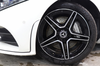 メルセデスベンツ CLS CLS450 4MATIC ｽﾎﾟｰﾂ ｴｸｽｸﾙｰｼﾌﾞ&ﾚｰﾀﾞｰｾｰﾌﾃｨPKG　ISG搭載 1ｵｰﾅｰ ｷｰﾚｽｺﾞｰ 黒本革 ﾍﾞﾝﾁﾚｰﾀｰ ｻﾝﾙｰﾌ ﾍｯﾄﾞｱｯﾌﾟD HDDﾅﾋﾞTV ｽﾏﾎ連携 ﾌﾞﾙﾒｽﾀｰ 360ｶﾒﾗ PTS LEDﾗｲﾄ 自動ﾄﾗﾝｸ ﾊﾝｽﾞﾌﾘｰA AMGｴｱﾛ&19AW ｴｱｻｽ 9AT　2年保証