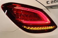 メルセデスベンツ Cクラス C200 AVG AMGﾗｲﾝ ﾚｰﾀﾞｰｾｰﾌﾃｨPKG　ﾚｰﾀﾞｰｾｰﾌﾃｨPKG　BSG搭載 後期 ｷｰﾚｽｺﾞｰ 黒革 HDDﾅﾋﾞTV ｽﾏﾎ連携 ﾊﾞｯｸｶﾒﾗ PTS LEDﾗｲﾄ AMGｴｱﾛ&18AW ﾀﾞｲﾅﾐｯｸS ｴｱｻｽ 9AT　2年保証