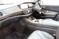 メルセデスベンツ Sクラス S560ﾛﾝｸﾞ AMGﾗｲﾝ ｼｮｰﾌｧｰ&ﾚｰﾀﾞｰｾｰﾌﾃｨPKG　後期 ｷｰﾚｽｺﾞｰ 黒本革 ﾍﾞﾝﾁﾚｰﾀｰ ﾊﾟﾉﾗﾏSR ﾍｯﾄﾞｱｯﾌﾟD HDDﾅﾋﾞTV ｽﾏﾎ連携 ﾌﾞﾙﾒｽﾀｰ 360ｶﾒﾗ PTS LEDﾗｲﾄ 自動ﾄﾗﾝｸ ﾊﾝｽﾞﾌﾘｰA AMGｴｱﾛ&19AW ｸﾛｰｼﾞﾝｸﾞS ﾜｲﾔﾚｽ充電 ｴｱｻｽ 9AT　2年保証