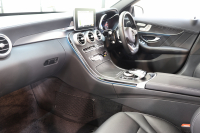 メルセデスベンツ Cクラス C200ｽﾃｰｼｮﾝﾜｺﾞﾝ ｽﾎﾟｰﾂ ﾚｰﾀﾞｰｾｰﾌﾃｨPKG　中期 1ｵｰﾅｰ ｷｰﾚｽｺﾞｰ 黒革 HDDﾅﾋﾞTV BT音楽 ﾊﾞｯｸｶﾒﾗ PTS LEDﾗｲﾄ 自動Rｹﾞｰﾄ AMGｴｱﾛ&18AW ﾀﾞｲﾅﾐｯｸS ｴｱｻｽ 9AT　2年保証