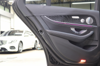 メルセデスベンツ Eクラス E200ｽﾃｰｼｮﾝﾜｺﾞﾝ ｽﾎﾟｰﾂ AMGﾗｲﾝｲﾝﾃﾘｱ&ｴｸｽｸﾙｰｼﾌﾞ&ﾚｰﾀﾞｰｾｰﾌﾃｨPKG　BSG搭載 後期 ｷｰﾚｽｺﾞｰ 黒本革 ﾊﾟﾉﾗﾏSR ﾍｯﾄﾞｱｯﾌﾟD MBUXﾅﾋﾞTV&ARﾅﾋﾞ ｽﾏﾎ連携 ﾌﾞﾙﾒｽﾀｰ 360ｶﾒﾗ PTS LEDﾗｲﾄ 自動Rｹﾞｰﾄ AMGｴｱﾛ&19AW 9AT　2年保証