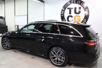 メルセデスベンツ Eクラス E200ｽﾃｰｼｮﾝﾜｺﾞﾝ ｽﾎﾟｰﾂ AMGﾗｲﾝｲﾝﾃﾘｱ&ｴｸｽｸﾙｰｼﾌﾞ&ﾚｰﾀﾞｰｾｰﾌﾃｨPKG　BSG搭載 後期 ｷｰﾚｽｺﾞｰ 黒本革 ﾊﾟﾉﾗﾏSR ﾍｯﾄﾞｱｯﾌﾟD MBUXﾅﾋﾞTV&ARﾅﾋﾞ ｽﾏﾎ連携 ﾌﾞﾙﾒｽﾀｰ 360ｶﾒﾗ PTS LEDﾗｲﾄ 自動Rｹﾞｰﾄ AMGｴｱﾛ&19AW 9AT　2年保証