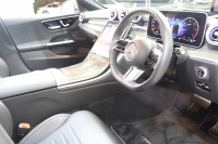 メルセデスベンツ Cクラス C220d ｽﾃｰｼｮﾝﾜｺﾞﾝ AVG AMGﾗｲﾝ ﾚｻﾞｰｴｸｽｸﾙｰｼﾌﾞ&ﾚｰﾀﾞｰｾｰﾌﾃｨPKG　ISG搭載 1ｵｰﾅｰ ｷｰﾚｽｺﾞｰ 黒本革 ﾊﾟﾉﾗﾏSR ﾍｯﾄﾞｱｯﾌﾟD MBUXﾅﾋﾞTV&ARﾅﾋﾞ ｽﾏﾎ連携 360ｶﾒﾗ PTS LEDﾗｲﾄ 自動Rｹﾞｰﾄ AMGｴｱﾛ&18AW 9AT　新車保証継承可