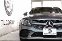 メルセデスベンツ Cクラス C200 AVG AMGﾗｲﾝ ﾚｰﾀﾞｰｾｰﾌﾃｨPKG　BSG搭載 後期 ｷｰﾚｽｺﾞｰ 黒革 HDDﾅﾋﾞTV ｽﾏﾎ連携 ﾊﾞｯｸｶﾒﾗ PTS LEDﾗｲﾄ AMGｴｱﾛ&18AW ﾀﾞｲﾅﾐｯｸS ｴｱｻｽ 9AT 希少色ｾﾚﾅｲﾄｸﾞﾚｰ　2年保証