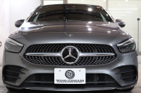 メルセデスベンツ Bクラス B180 AMGﾗｲﾝ AMGﾚｻﾞｰｴｸｽｸﾙｰｼﾌﾞ&ｱﾄﾞﾊﾞﾝｽﾄﾞ&ﾅﾋﾞｹﾞｰｼｮﾝ&ﾚｰﾀﾞｰｾｰﾌﾃｨPKG　ｷｰﾚｽｺﾞｰ 赤/黒本革 ﾊﾟﾉﾗﾏSR ﾍｯﾄﾞｱｯﾌﾟD MBUXﾅﾋﾞTV ｽﾏﾎ連携 360ｶﾒﾗ PTS LEDﾗｲﾄ 自動Rｹﾞｰﾄ ﾊﾝｽﾞﾌﾘｰA AMGｴｱﾛ&18AW ﾜｲﾔﾚｽ充電 7AT　2年保証