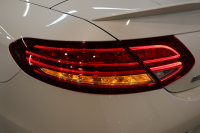 AMG Cクラス C43 4MATIC ｶﾌﾞﾘｵﾚ ﾚｰﾀﾞｰｾｰﾌﾃｨPKG　ｷｰﾚｽｺﾞｰ 黒本革 ｴｱｽｶｰﾌ HDDﾅﾋﾞTV BT音楽 ﾌﾞﾙﾒｽﾀｰ ﾊﾞｯｸｶﾒﾗ PTS LEDﾗｲﾄ AMG専用装備&ﾁｭｰﾆﾝｸﾞ 黒幌 9AT　2年保証