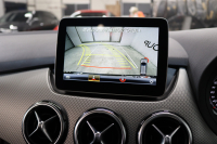 メルセデスベンツ Bクラス B180 ﾌﾟﾚﾐｱﾑ&ﾚｰﾀﾞｰｾｰﾌﾃｨPKG　後期 ｷｰﾚｽｺﾞｰ 黒革 ﾊﾟﾉﾗﾏSR HDDﾅﾋﾞTV ｽﾏﾎ連携 harman/kardon ﾊﾞｯｸｶﾒﾗ PTS LEDﾗｲﾄ EASY-VARIO PLUS 17AW 7AT　2年保証