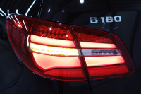 メルセデスベンツ Bクラス B180 ﾌﾟﾚﾐｱﾑ&ﾚｰﾀﾞｰｾｰﾌﾃｨPKG　後期 ｷｰﾚｽｺﾞｰ 黒革 ﾊﾟﾉﾗﾏSR HDDﾅﾋﾞTV ｽﾏﾎ連携 harman/kardon ﾊﾞｯｸｶﾒﾗ PTS LEDﾗｲﾄ EASY-VARIO PLUS 17AW 7AT　2年保証