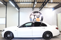 AMG Eクラス E53 4MATIC+ ｴｸｽｸﾙｰｼﾌﾞ&ﾚｰﾀﾞｰｾｰﾌﾃｨPKG　ISG搭載 後期 ｷｰﾚｽｺﾞｰ 黒本革 ﾍﾞﾝﾁﾚｰﾀｰ ﾊﾟﾉﾗﾏSR ﾍｯﾄﾞｱｯﾌﾟD MBUXﾅﾋﾞTV&ARﾅﾋﾞ&ARﾅﾋﾞ ｽﾏﾎ連携 ﾌﾞﾙﾒｽﾀｰ 360ｶﾒﾗ PTS LEDﾗｲﾄ 自動ﾄﾗﾝｸ AMG専用装備&ﾁｭｰﾆﾝｸﾞ ﾜｲﾔﾚｽ充電 9AT　2年保証