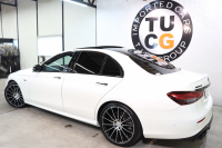 AMG Eクラス E53 4MATIC+ ｴｸｽｸﾙｰｼﾌﾞ&ﾚｰﾀﾞｰｾｰﾌﾃｨPKG　ISG搭載 後期 ｷｰﾚｽｺﾞｰ 黒本革 ﾍﾞﾝﾁﾚｰﾀｰ ﾊﾟﾉﾗﾏSR ﾍｯﾄﾞｱｯﾌﾟD MBUXﾅﾋﾞTV&ARﾅﾋﾞ&ARﾅﾋﾞ ｽﾏﾎ連携 ﾌﾞﾙﾒｽﾀｰ 360ｶﾒﾗ PTS LEDﾗｲﾄ 自動ﾄﾗﾝｸ AMG専用装備&ﾁｭｰﾆﾝｸﾞ ﾜｲﾔﾚｽ充電 9AT　2年保証