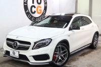 AMG CLAクラス GLA45 4MATIC ﾚｰﾀﾞｰｾｰﾌﾃｨPKG　中期 ｷｰﾚｽｺﾞｰ 黒本革 ﾊﾟﾉﾗﾏSR HDDﾅﾋﾞTV ｽﾏﾎ連携 ﾊﾞｯｸｶﾒﾗ PTS ｷｾﾉﾝﾗｲﾄ 自動Rｹﾞｰﾄ AMG専用装備&ﾁｭｰﾆﾝｸﾞ 7AT　2年保証