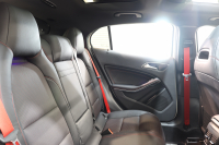 AMG CLAクラス GLA45 4MATIC ﾚｰﾀﾞｰｾｰﾌﾃｨPKG　中期 ｷｰﾚｽｺﾞｰ 黒本革 ﾊﾟﾉﾗﾏSR HDDﾅﾋﾞTV ｽﾏﾎ連携 ﾊﾞｯｸｶﾒﾗ PTS ｷｾﾉﾝﾗｲﾄ 自動Rｹﾞｰﾄ AMG専用装備&ﾁｭｰﾆﾝｸﾞ 7AT　2年保証