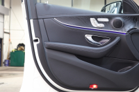 メルセデスベンツ Eクラス E200ｽﾃｰｼｮﾝﾜｺﾞﾝ AVG AMGﾗｲﾝ ﾚｰﾀﾞｰｾｰﾌﾃｨPKG　中期 NEWｽﾃｱﾘﾝｸﾞ ｷｰﾚｽｺﾞｰ 黒本革 ﾊﾟﾉﾗﾏSR ﾍｯﾄﾞｱｯﾌﾟD HDDﾅﾋﾞTV ｽﾏﾎ連携 360ｶﾒﾗ PTS LEDﾗｲﾄ 自動Rｹﾞｰﾄ ﾊﾝｽﾞﾌﾘｰA AMGｴｱﾛ&19AW ﾀﾞｲﾅﾐｯｸS 9AT　2年保証