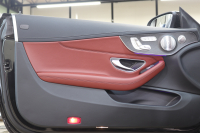 AMG Cクラス C43 4MATIC ｶﾌﾞﾘｵﾚ ﾚｰﾀﾞｰｾｰﾌﾃｨPKG　後期 赤本革 ｴｱｽｶｰﾌ ﾍｯﾄﾞｱｯﾌﾟD HDDﾅﾋﾞTV ｽﾏﾎ連携 ﾌﾞﾙﾒｽﾀｰ ﾊﾞｯｸｶﾒﾗ PTS LEDﾗｲﾄ AMG専用装備&ﾁｭｰﾆﾝｸﾞﾀﾞｲﾅﾐｯｸｾﾚｸﾄ 赤幌 9AT　2年保証