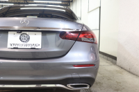 メルセデスベンツ Eクラス E200 ｽﾎﾟｰﾂ AMGﾗｲﾝｲﾝﾃﾘｱ&ｴｸｽｸﾙｰｼﾌﾞ&ﾚｰﾀﾞｰｾｰﾌﾃｨPKG　BSG搭載 後期 1ｵｰﾅｰ MEｺﾈｸﾄ ｷｰﾚｽｺﾞｰ 黒本革 ﾍｯﾄﾞｱｯﾌﾟD MBUXﾅﾋﾞTV&ARﾅﾋﾞ ｽﾏﾎ連携 ﾌﾞﾙﾒｽﾀｰ 360ｶﾒﾗ PTS LEDﾗｲﾄ 自動ﾄﾗﾝｸ AMGｴｱﾛ&19AW 9AT　2年保証