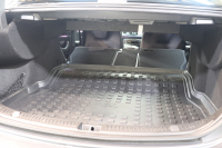 メルセデスベンツ Eクラス E200 ｽﾎﾟｰﾂ AMGﾗｲﾝｲﾝﾃﾘｱ&ｴｸｽｸﾙｰｼﾌﾞ&ﾚｰﾀﾞｰｾｰﾌﾃｨPKG　BSG搭載 後期 1ｵｰﾅｰ MEｺﾈｸﾄ ｷｰﾚｽｺﾞｰ 黒本革 ﾍｯﾄﾞｱｯﾌﾟD MBUXﾅﾋﾞTV&ARﾅﾋﾞ ｽﾏﾎ連携 ﾌﾞﾙﾒｽﾀｰ 360ｶﾒﾗ PTS LEDﾗｲﾄ 自動ﾄﾗﾝｸ AMGｴｱﾛ&19AW 9AT　2年保証