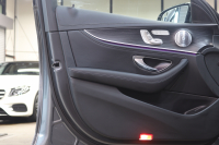 メルセデスベンツ Eクラス E200 ｽﾎﾟｰﾂ AMGﾗｲﾝｲﾝﾃﾘｱ&ｴｸｽｸﾙｰｼﾌﾞ&ﾚｰﾀﾞｰｾｰﾌﾃｨPKG　BSG搭載 後期 1ｵｰﾅｰ MEｺﾈｸﾄ ｷｰﾚｽｺﾞｰ 黒本革 ﾍｯﾄﾞｱｯﾌﾟD MBUXﾅﾋﾞTV&ARﾅﾋﾞ ｽﾏﾎ連携 ﾌﾞﾙﾒｽﾀｰ 360ｶﾒﾗ PTS LEDﾗｲﾄ 自動ﾄﾗﾝｸ AMGｴｱﾛ&19AW 9AT　2年保証