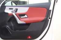 メルセデスベンツ Aクラス A180ｽﾀｲﾙ AMGﾗｲﾝ AMGﾚｻﾞｰｴｸｽｸﾙｰｼﾌﾞ&ﾅﾋﾞｹﾞｰｼｮﾝ&ﾚｰﾀﾞｰｾｰﾌﾃｨPKG　1ｵｰﾅｰ ｷｰﾚｽｺﾞｰ 赤/黒本革 ﾊﾟﾉﾗﾏSR MBUXﾅﾋﾞTV BT音楽 ﾊﾞｯｸｶﾒﾗ PTS LEDﾗｲﾄ AMGｴｱﾛ&18AW ﾀﾞｲﾅﾐｯｸｾﾚｸﾄ ﾜｲﾔﾚｽ充電 7AT　2年保証