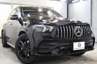 AMG GLE GLE53 4MATIC+AMGｲﾝﾃﾘｱｶｰﾎﾞﾝ&ﾚｰﾀﾞｰｾｰﾌﾃｨPKG　ISG搭載 1ｵｰﾅｰ MEｺﾈｸﾄ ｷｰﾚｽｺﾞｰ 黒/赤本革 ﾍﾞﾝﾁﾚｰﾀｰ ﾊﾟﾉﾗﾏSR HUD MBUXﾅﾋﾞTV BT音楽 ﾌﾞﾙﾒｽﾀｰ 360ｶﾒﾗ PTS LEDﾗｲﾄ 自動Rｹﾞｰﾄ ﾊﾝｽﾞﾌﾘｰA AMGｴｱﾛ&21AW ﾜｲﾔﾚｽ充電 9AT　2年保証