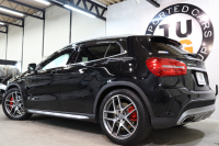 AMG GLA GLA45 4MATIC ﾚｰﾀﾞｰｾｰﾌﾃｨPKG　中期 ｷｰﾚｽｺﾞｰ 黒本革 ﾊﾟﾉﾗﾏSR HDDﾅﾋﾞTV ｽﾏﾎ連携 ﾊﾞｯｸｶﾒﾗ PTS ｷｾﾉﾝ 自動Rｹﾞｰﾄ AMG専用装備&ﾁｭｰﾆﾝｸﾞ 7AT　2年保証