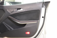 メルセデスベンツ CLAクラス CLA250 4MATIC  AMG&ﾚｰﾀﾞｰｾｰﾌﾃｨPKG　中期 ｷｰﾚｽｺﾞｰ ﾚｻﾞｰDINAMICAｼｰﾄ ﾊﾟﾉﾗﾏSR HDDﾅﾋﾞTV BT音楽 ﾊﾞｯｸｶﾒﾗ PTS ｷｾﾉﾝ AMGｴｱﾛ&18AW ﾀﾞｲﾅﾐｯｸｾﾚｸﾄ　2年保証