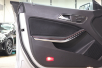 メルセデスベンツ CLAクラス CLA250 4MATIC  AMG&ﾚｰﾀﾞｰｾｰﾌﾃｨPKG　中期 ｷｰﾚｽｺﾞｰ ﾚｻﾞｰDINAMICAｼｰﾄ ﾊﾟﾉﾗﾏSR HDDﾅﾋﾞTV BT音楽 ﾊﾞｯｸｶﾒﾗ PTS ｷｾﾉﾝ AMGｴｱﾛ&18AW ﾀﾞｲﾅﾐｯｸｾﾚｸﾄ　2年保証