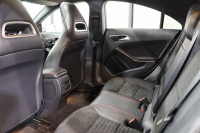 メルセデスベンツ CLAクラス CLA250 4MATIC  AMG&ﾚｰﾀﾞｰｾｰﾌﾃｨPKG　中期 ｷｰﾚｽｺﾞｰ ﾚｻﾞｰDINAMICAｼｰﾄ ﾊﾟﾉﾗﾏSR HDDﾅﾋﾞTV BT音楽 ﾊﾞｯｸｶﾒﾗ PTS ｷｾﾉﾝ AMGｴｱﾛ&18AW ﾀﾞｲﾅﾐｯｸｾﾚｸﾄ　2年保証