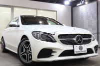 メルセデスベンツ Cクラス C200ｽﾃｰｼｮﾝﾜｺﾞﾝ AVG AMGﾗｲﾝ ﾚｻﾞｰｴｸｽｸﾙｰｼﾌﾞ&ﾚｰﾀﾞｰｾｰﾌﾃｨPKG　BSG搭載 後期 ｷｰﾚｽｺﾞｰ 黒本革 ﾊﾟﾉﾗﾏSR ﾍｯﾄﾞｱｯﾌﾟD HDDﾅﾋﾞTV ｽﾏﾎ連携 ﾌﾞﾙﾒｽﾀｰ ﾊﾞｯｸｶﾒﾗ PTS LEDﾗｲﾄ ﾊﾝｽﾞﾌﾘｰA AMGｴｱﾛ&18AW ｴｱｻｽ 9AT　2年保証