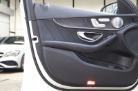 メルセデスベンツ Cクラス C200ｽﾃｰｼｮﾝﾜｺﾞﾝ AVG AMGﾗｲﾝ ﾚｻﾞｰｴｸｽｸﾙｰｼﾌﾞ&ﾚｰﾀﾞｰｾｰﾌﾃｨPKG　BSG搭載 後期 ｷｰﾚｽｺﾞｰ 黒本革 ﾊﾟﾉﾗﾏSR ﾍｯﾄﾞｱｯﾌﾟD HDDﾅﾋﾞTV ｽﾏﾎ連携 ﾌﾞﾙﾒｽﾀｰ ﾊﾞｯｸｶﾒﾗ PTS LEDﾗｲﾄ ﾊﾝｽﾞﾌﾘｰA AMGｴｱﾛ&18AW ｴｱｻｽ 9AT　2年保証