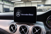 メルセデスベンツ GLA GLA220 4MATIC ﾌﾟﾚﾐｱﾑ&ﾚｰﾀﾞｰｾｰﾌﾃｨPKG　後期 ｷｰﾚｽｺﾞｰ 黒革 ﾊﾟﾉﾗﾏSR 純正HDDﾅﾋﾞTV ｽﾏﾎ連携 harman/kardon ﾊﾞｯｸｶﾒﾗ PTS LEDﾗｲﾄ 自動Rｹﾞｰﾄ ﾌｯﾄﾛﾗﾝｸOP 純正18AW ﾀﾞｲﾅﾐｯｸｾﾚｸﾄ　2年保証