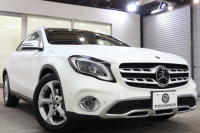 メルセデスベンツ GLA GLA220 4MATIC ﾌﾟﾚﾐｱﾑ&ﾚｰﾀﾞｰｾｰﾌﾃｨPKG　後期 ｷｰﾚｽｺﾞｰ 黒革 ﾊﾟﾉﾗﾏSR 純正HDDﾅﾋﾞTV ｽﾏﾎ連携 harman/kardon ﾊﾞｯｸｶﾒﾗ PTS LEDﾗｲﾄ 自動Rｹﾞｰﾄ ﾌｯﾄﾛﾗﾝｸOP 純正18AW ﾀﾞｲﾅﾐｯｸｾﾚｸﾄ　2年保証