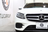 メルセデスベンツ Eクラス E220d AVG ｽﾎﾟｰﾂ ﾚｻﾞｰ&ﾚｰﾀﾞｰｾｰﾌﾃｨPKG　ｷｰﾚｽｺﾞｰ 黒本革 全席ｼｰﾄﾋｰﾀｰ HDDﾅﾋﾞTV ｽﾏﾎ連携 ﾌﾞﾙﾒｽﾀｰ 360ｶﾒﾗ PTS ｴｱﾊﾞﾗﾝｽPKG LEDﾗｲﾄ 自動ﾄﾗﾝｸ AMGｴｱﾛ&19AW ﾀﾞｲﾅﾐｯｸｾﾚｸﾄ 9AT　2年保証