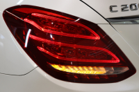 メルセデスベンツ Cクラス C200 AVG AMGﾗｲﾝ ﾚｻﾞｰｴｸｽｸﾙｰｼﾌﾞ&ﾚｰﾀﾞｰｾｰﾌﾃｨPKG　1ｵｰﾅｰ ｷｰﾚｽｺﾞｰ 黒本革 ﾊﾟﾉﾗﾏSR HUD HDDﾅﾋﾞTV BT音楽 ﾊﾞｯｸｶﾒﾗ PTS LEDﾗｲﾄ 自動ﾄﾗﾝｸ ｴｱﾊﾞﾗﾝｽPKG AMGｴｱﾛ&18AW ｴｱｻｽ　2年保証