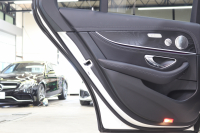 メルセデスベンツ Eクラス E200 AVG AMGﾗｲﾝ ｴｸｽｸﾙｰｼﾌﾞ&ﾚｰﾀﾞｰｾｰﾌﾃｨPKG　BSG搭載 中期 NEWｽﾃｱﾘﾝｸﾞ ｷｰﾚｽｺﾞｰ 黒本革 ﾊﾟﾉﾗﾏSR ﾍｯﾄﾞｱｯﾌﾟD HDDﾅﾋﾞTV ｽﾏﾎ連携 ﾌﾞﾙﾒｽﾀｰ 360ｶﾒﾗ PTS LEDﾗｲﾄ 自動ﾄﾗﾝｸ AMGｴｱﾛ&19AW ﾀﾞｲﾅﾐｯｸｾﾚｸﾄ 9AT　2年保証