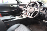 メルセデスベンツ SLKクラス SLK200ﾄﾚﾝﾄﾞ AMGｽﾎﾟｰﾂ&ﾚｰﾀﾞｰｾｰﾌﾃｨPKG　中期 黒本革 ｴｱｽｶｰﾌ ｶﾞﾗｽﾙｰﾌ HDDﾅﾋﾞTV BT音楽 DSRC ｷｾﾉﾝ AMGｴｱﾛ&18AW ﾄﾗﾝｸｽﾎﾟｲﾗｰ ｴｱｶﾞｲﾄﾞ　2年保証