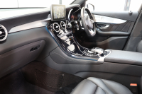 メルセデスベンツ GLC GLC250 4MATIC ｽﾎﾟｰﾂ 本革仕様 ｷｰﾚｽｺﾞｰ 黒本革 ﾊﾟﾉﾗﾏSR ﾍｯﾄﾞｱｯﾌﾟD HDDﾅﾋﾞTV BT音楽 ﾌﾞﾙﾒｽﾀｰ 360ｶﾒﾗ PTS LEDﾗｲﾄ ﾊﾝｽﾞﾌﾘｰA AMGｴｱﾛ&19AW ﾀﾞｲﾅﾐｯｸｾﾚｸﾄ 9AT　2年保証